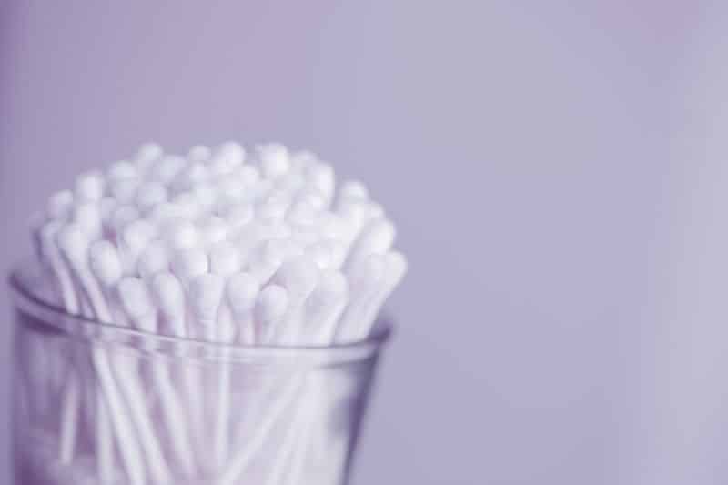 sustainable-cotton-buds